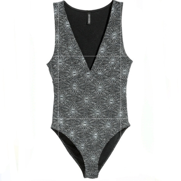 H&M Divided Glittery Sleeveless V Neck Bodysuit Black Silver Size Large - Picture 1 of 8